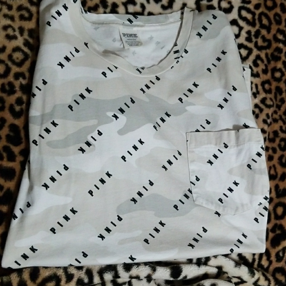 Like new vspink tee